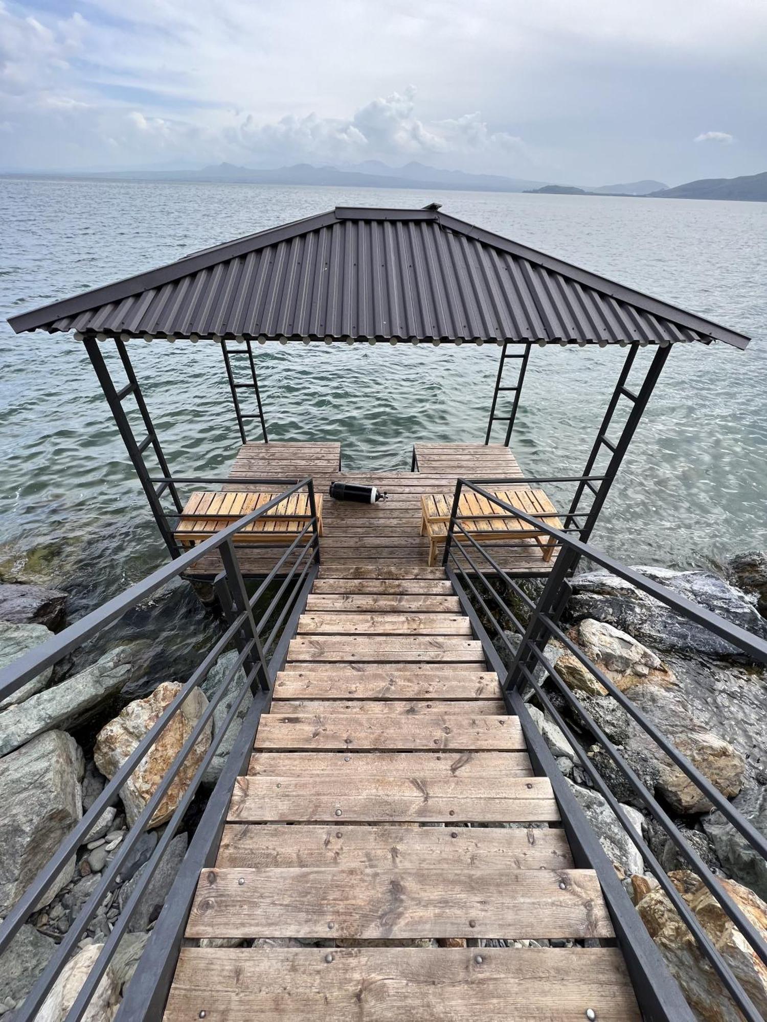 Altitude 1900 Dive Resort - Sevan Lake Chambarak Ngoại thất bức ảnh